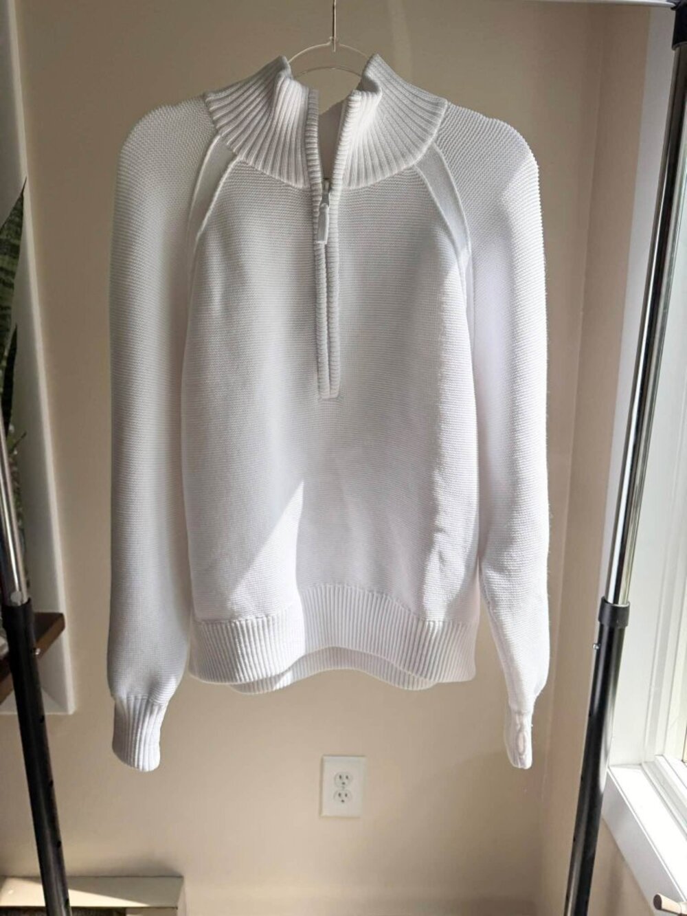 Offline line by Aerie oversized waffle knit NWT size M